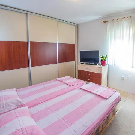 Villa Queen's Garden Mostar