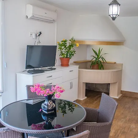 Queen's Garden Villa Mostar