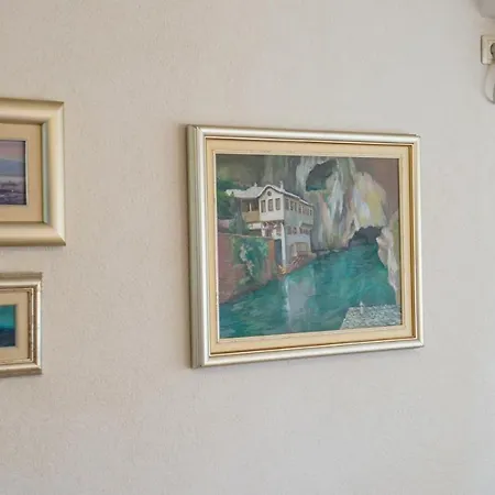 Queen's Garden Villa Mostar