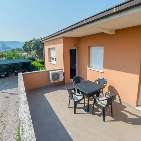 Villa Queen's Garden Mostar